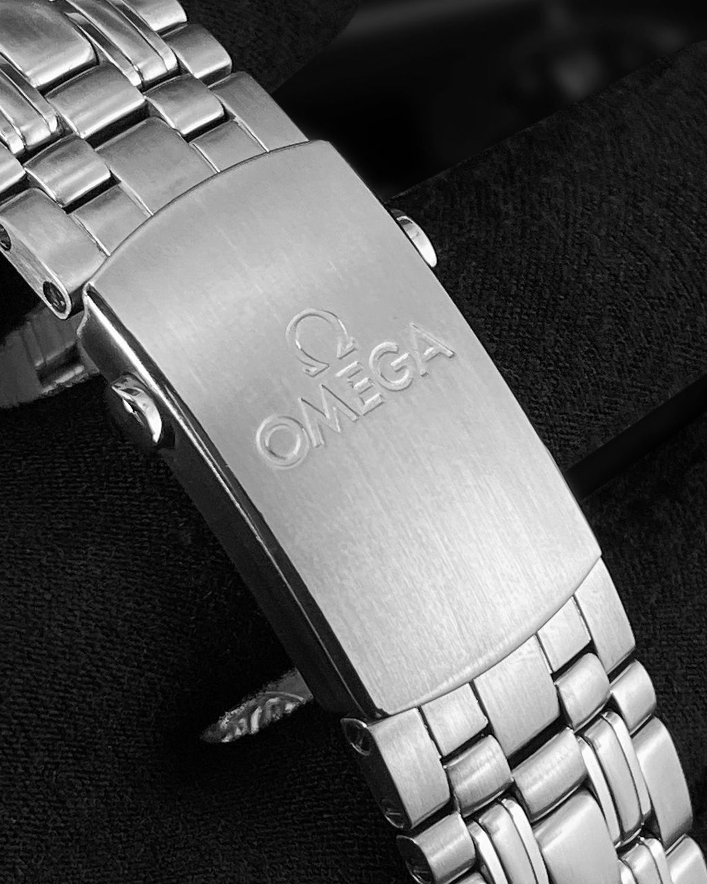Omega 212.30.41.20.01.003