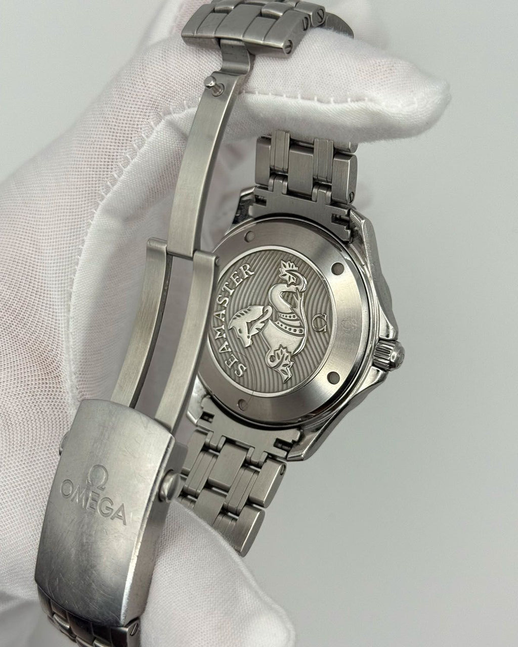 Omega 212.30.41.20.03.001