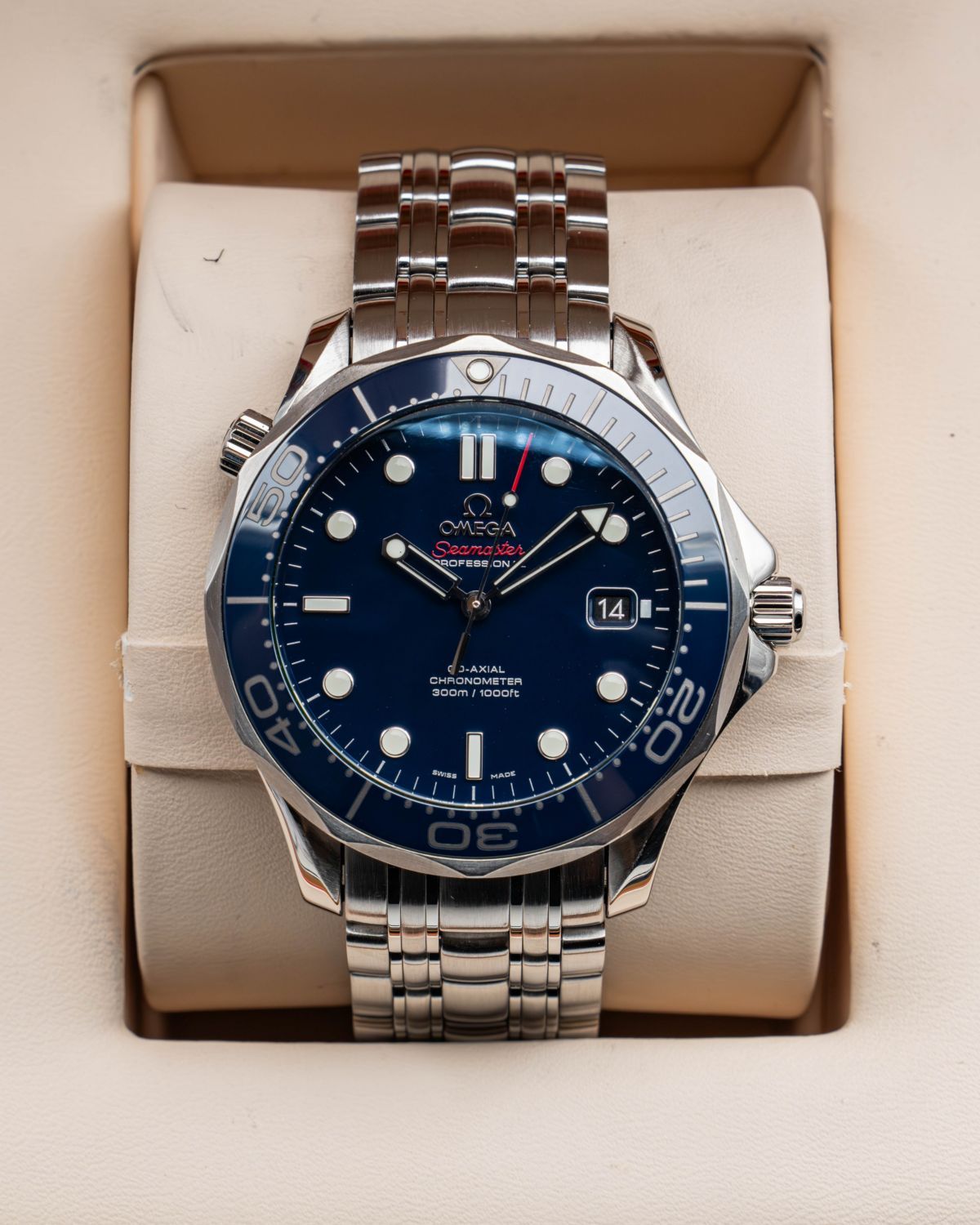 Omega 212.30.41.20.03.001