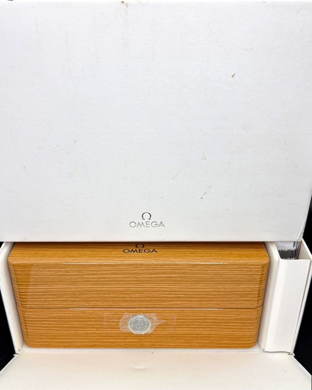 Omega 212.30.41.20.03.001