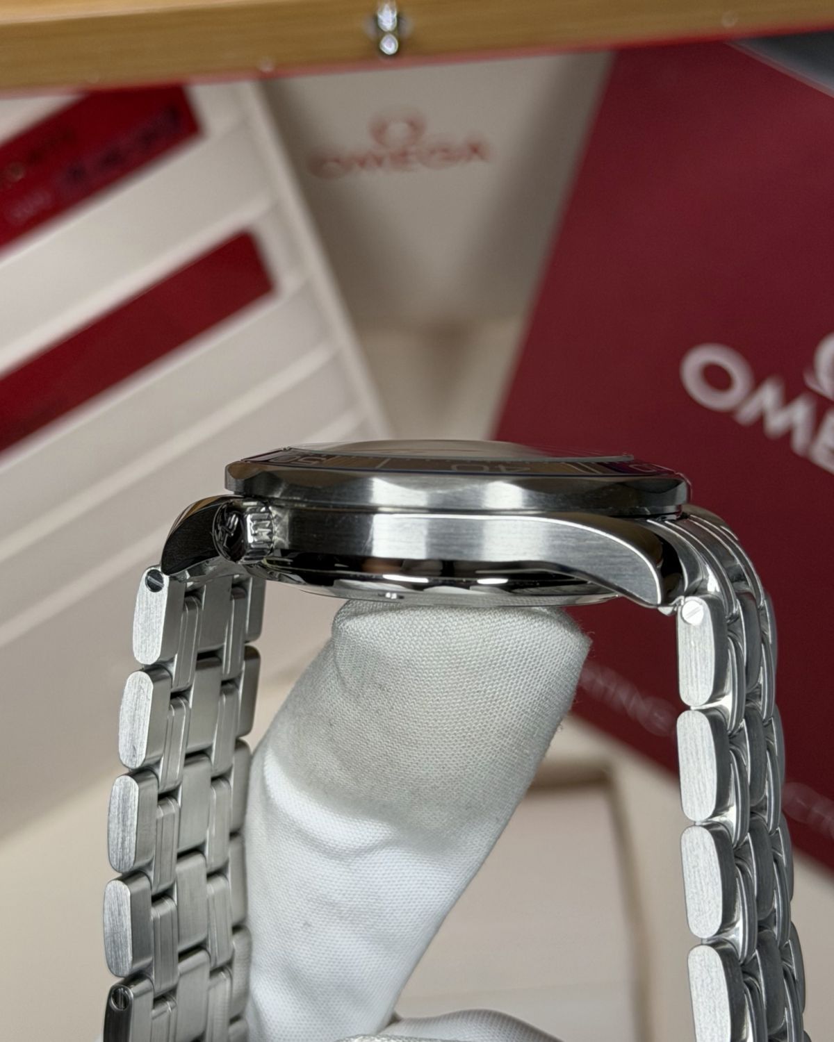 Omega 212.30.41.20.03.001