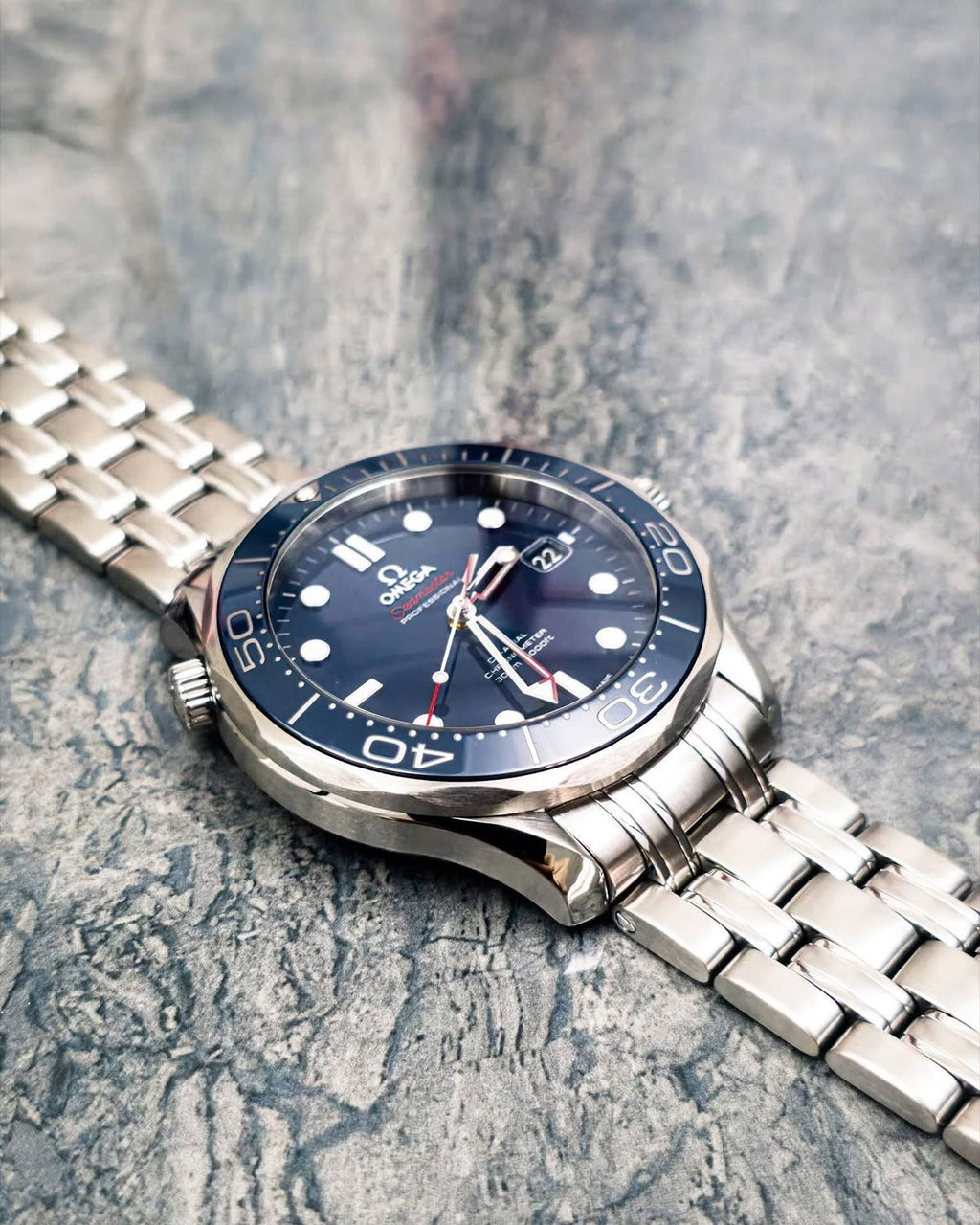 Omega 212.30.41.20.03.001