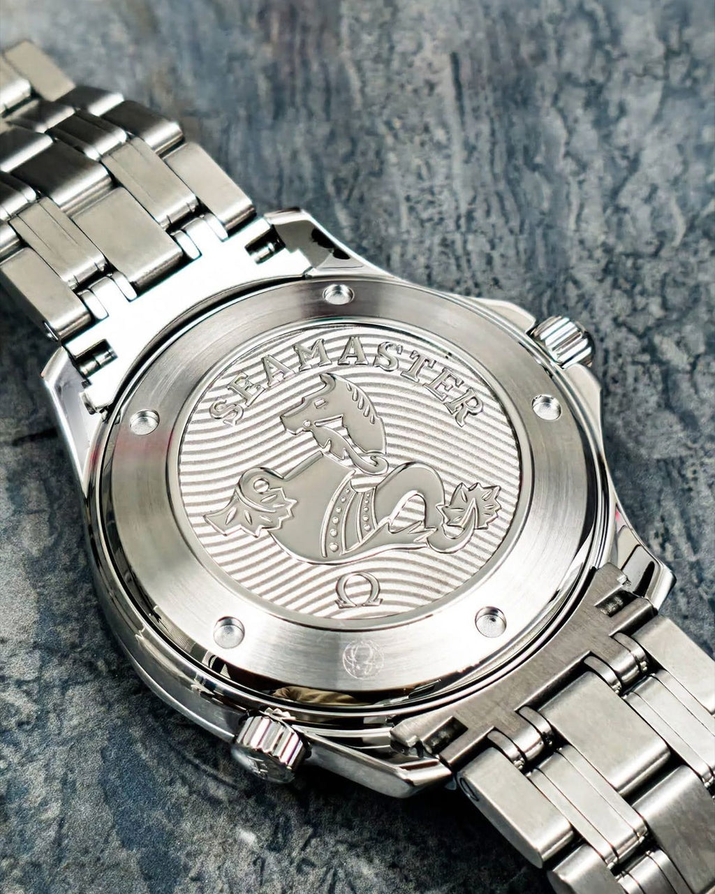 Omega 212.30.41.20.03.001