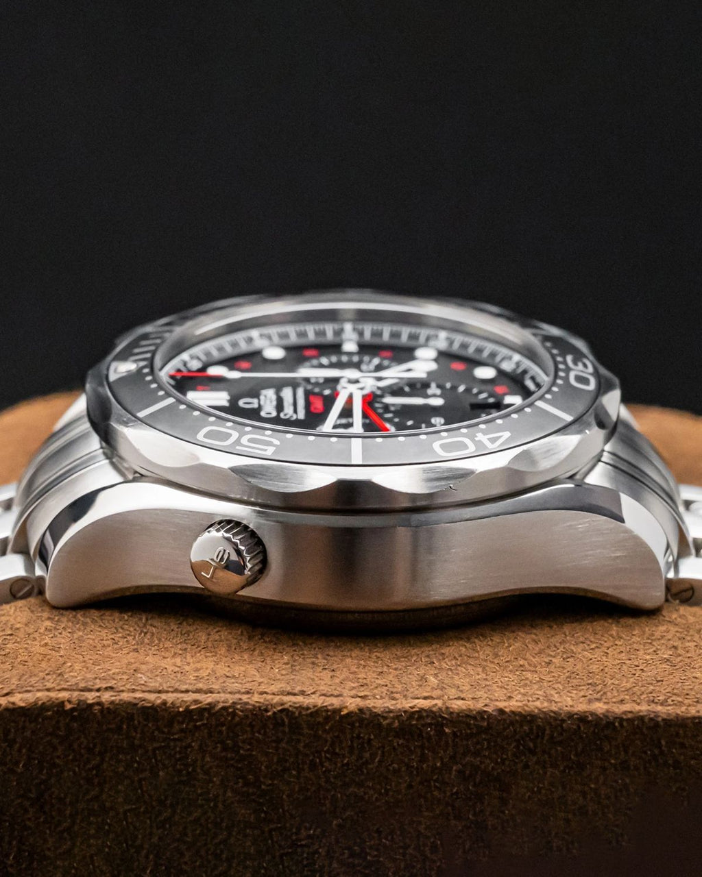 Omega 212.30.44.52.01.001