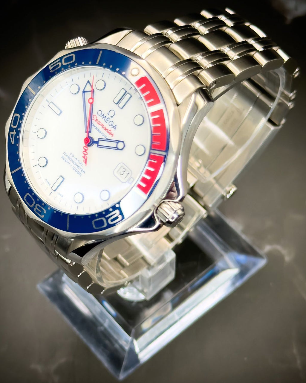Omega 212.32.41.20.04.001