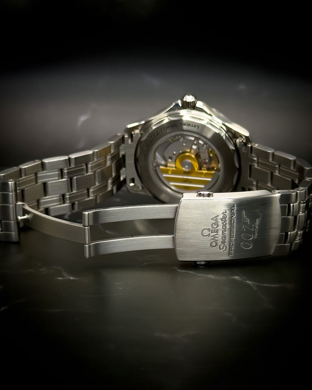Omega 212.32.41.20.04.001