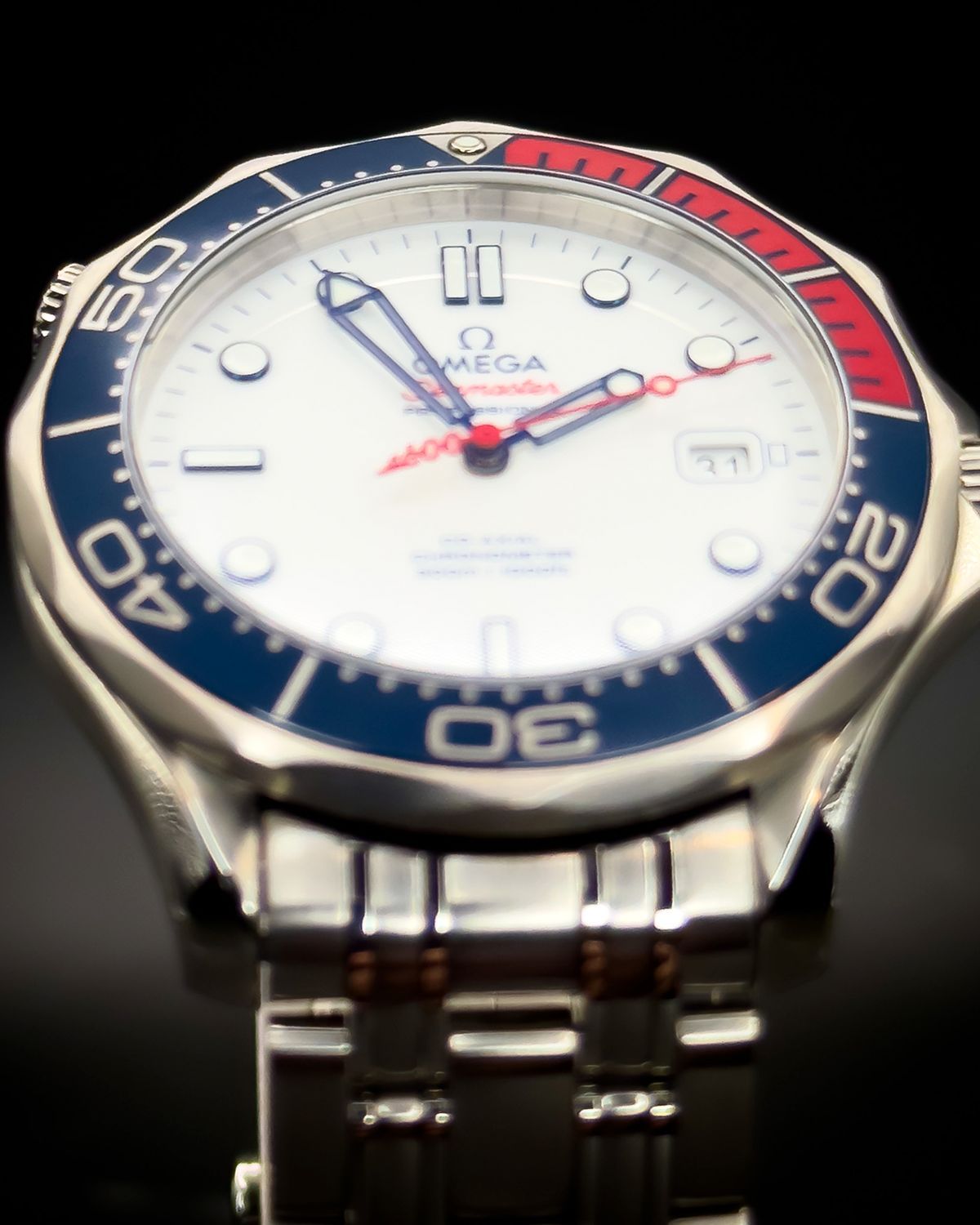 Omega 212.32.41.20.04.001
