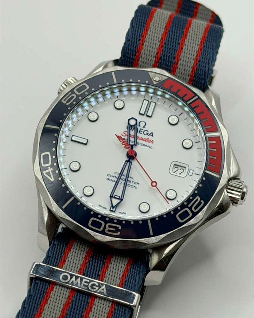 Omega 212.32.41.20.04.001