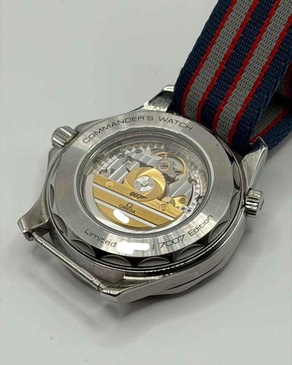 Omega 212.32.41.20.04.001
