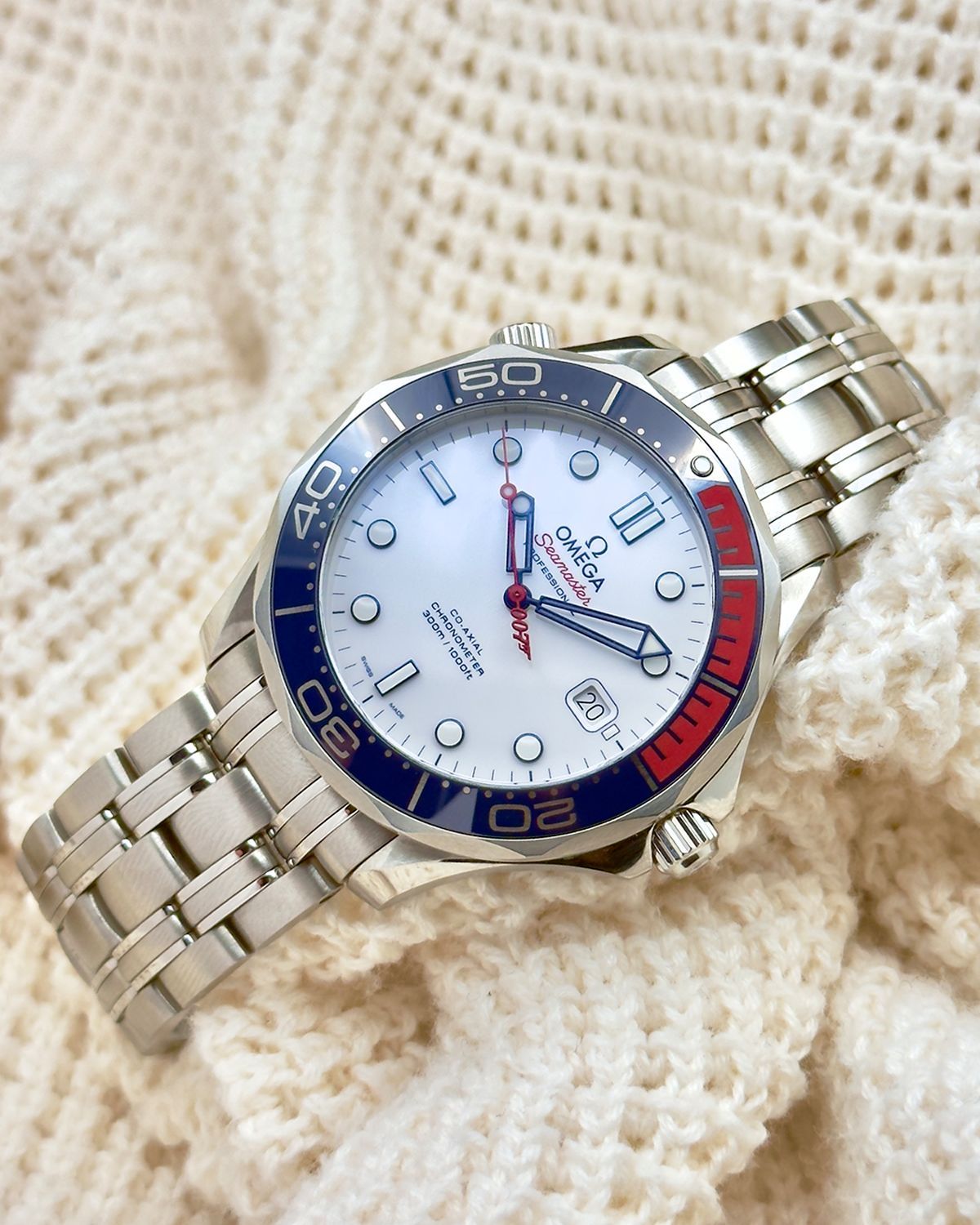 Omega 212.32.41.20.04.001