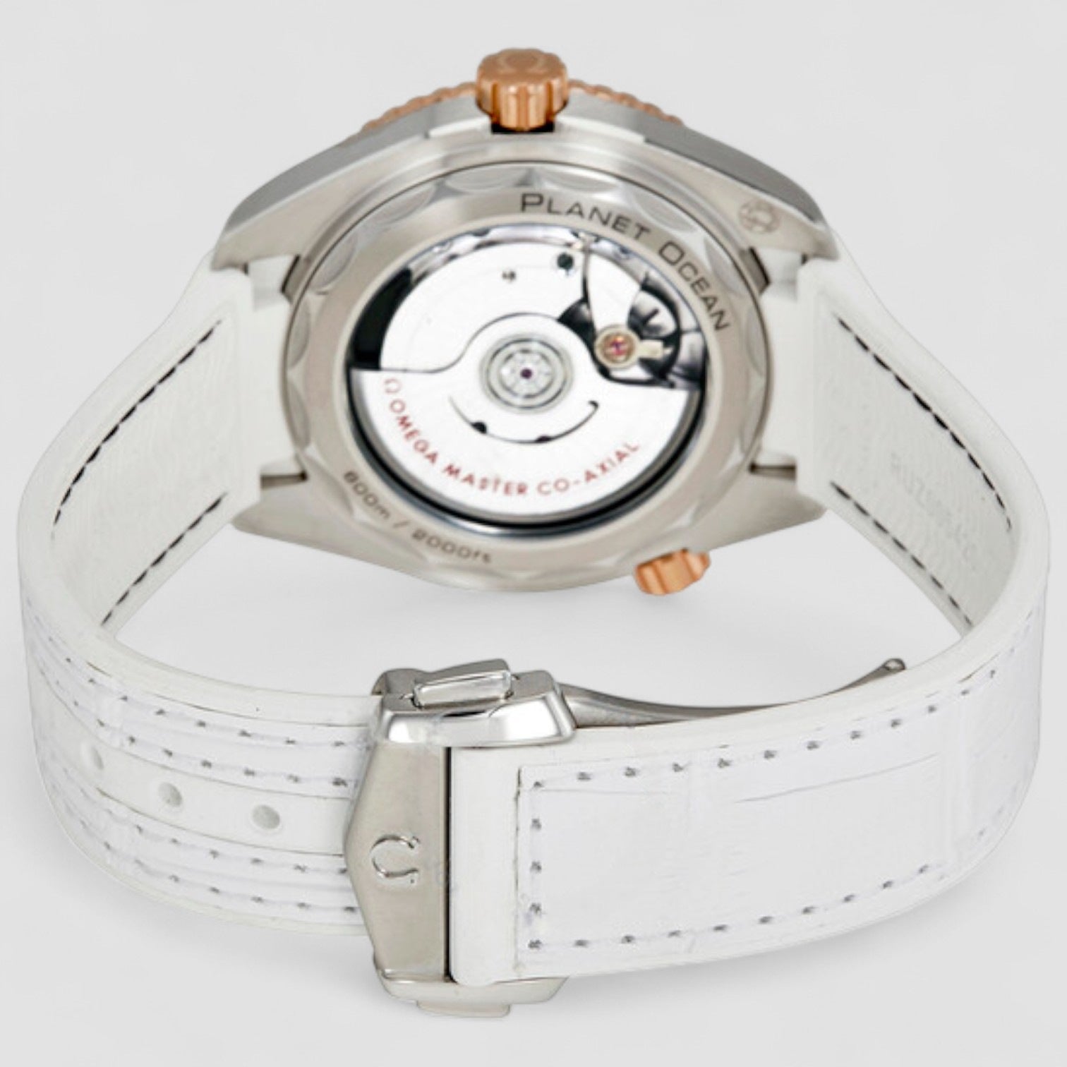Omega 215.23.40.20.04.001
