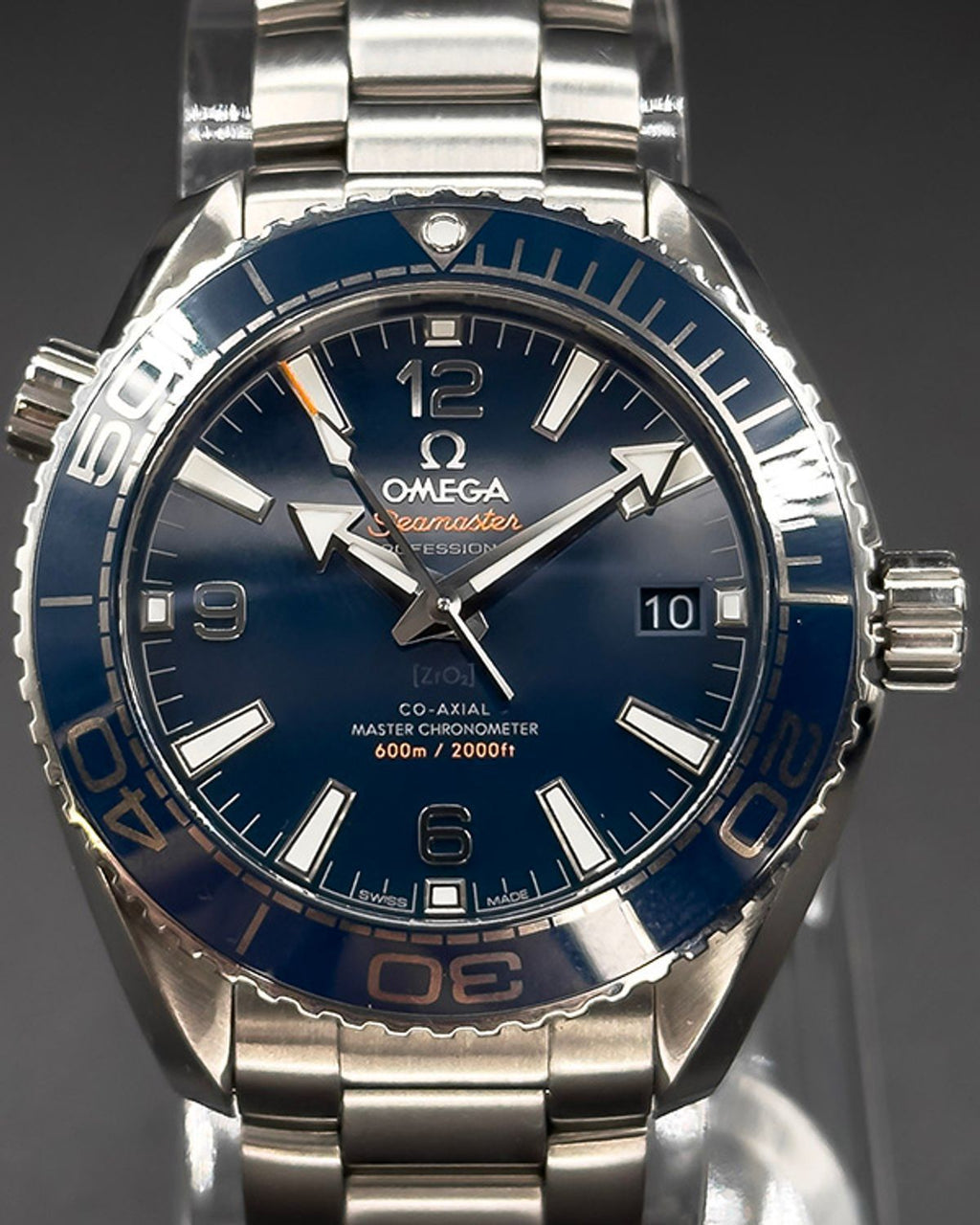Omega 215.30.40.20.03.001