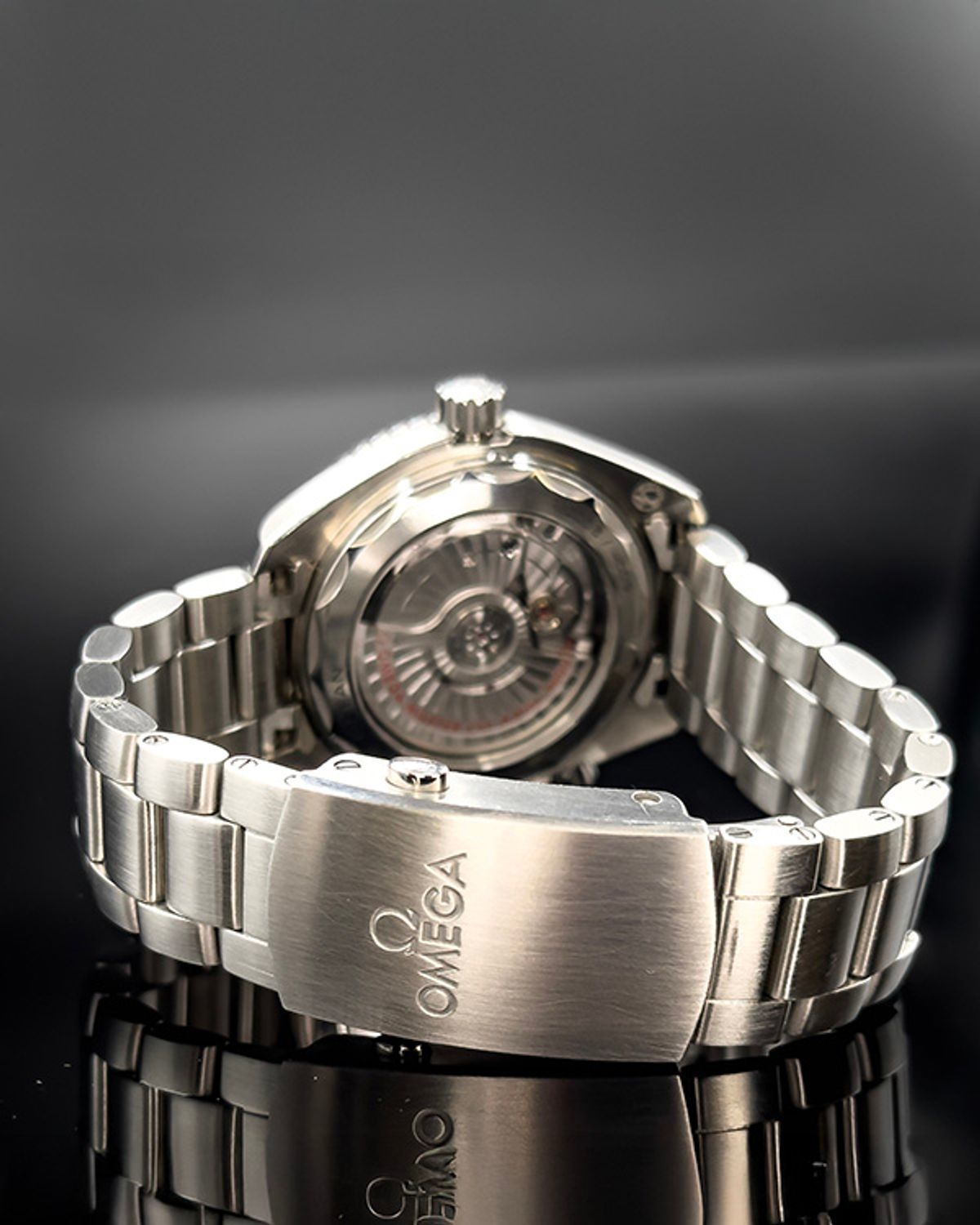 Omega 215.30.40.20.03.001