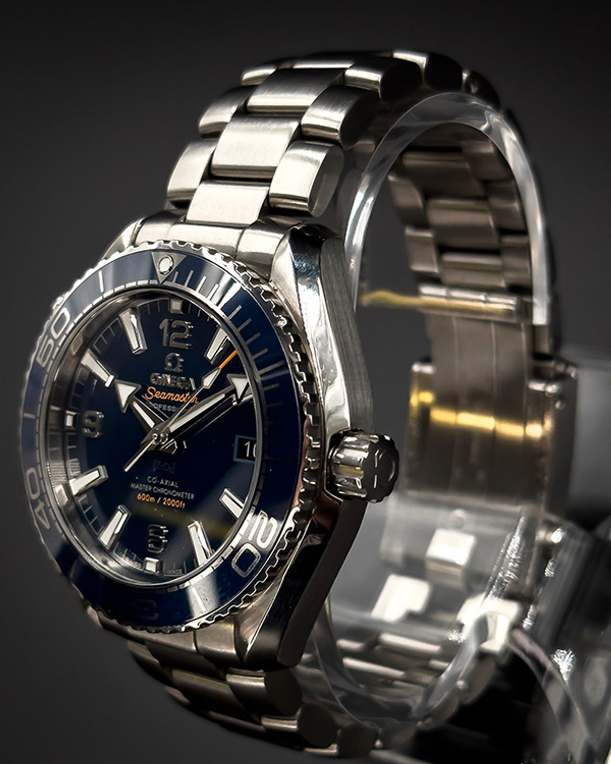 Omega 215.30.40.20.03.001