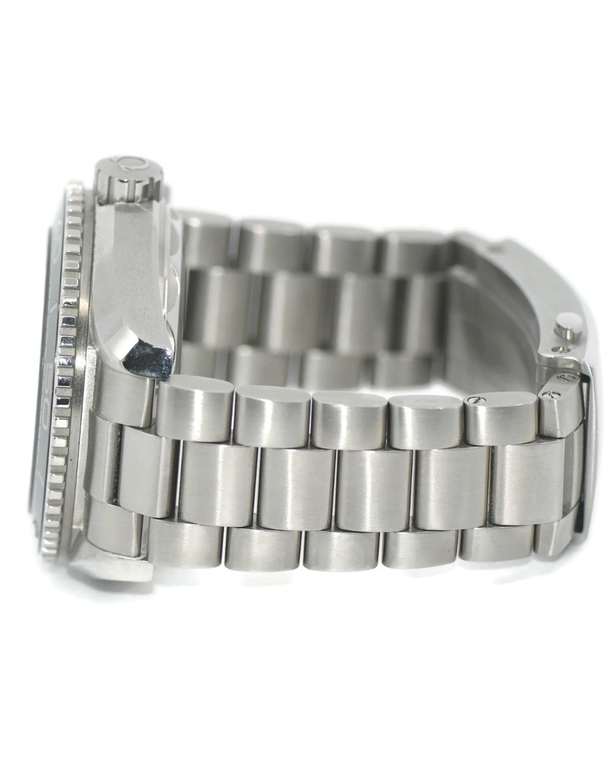 Omega 215.30.44.21.01.001