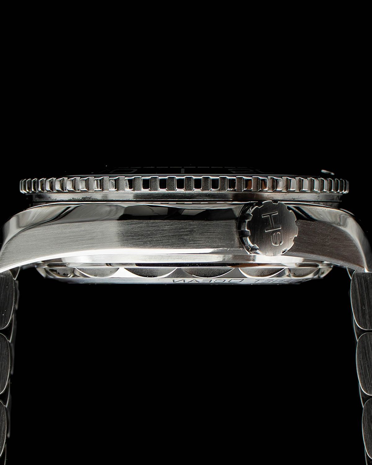 Omega 215.30.44.21.01.001