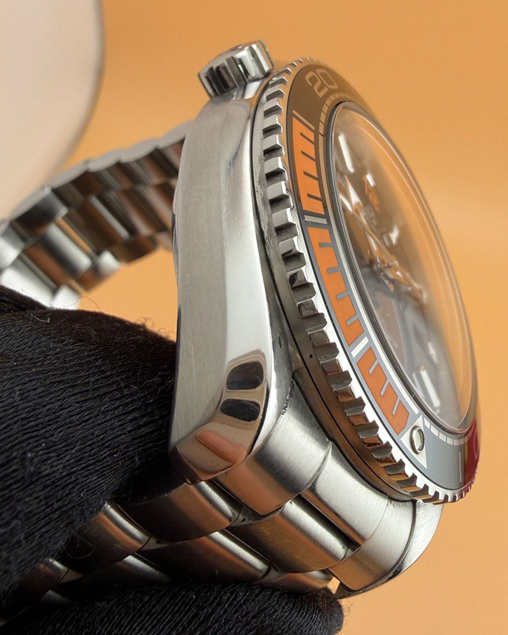 Omega 215.30.44.21.01.002