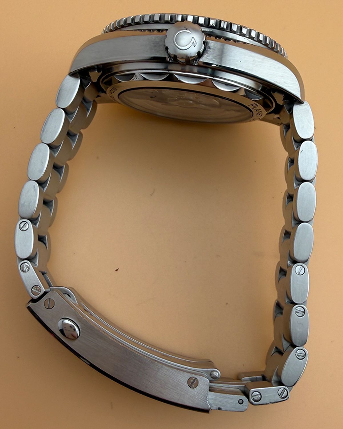 Omega 215.30.44.21.01.002