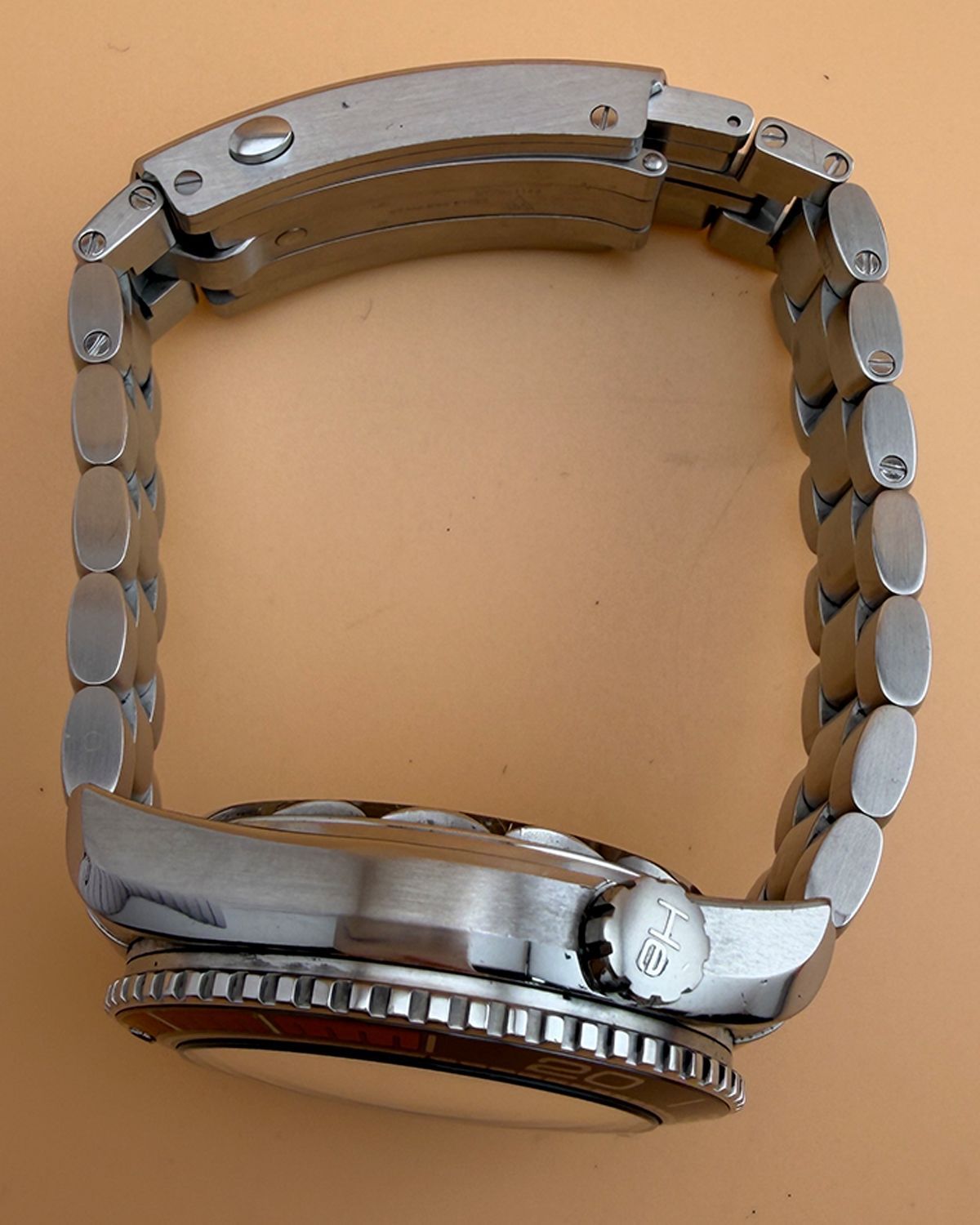 Omega 215.30.44.21.01.002