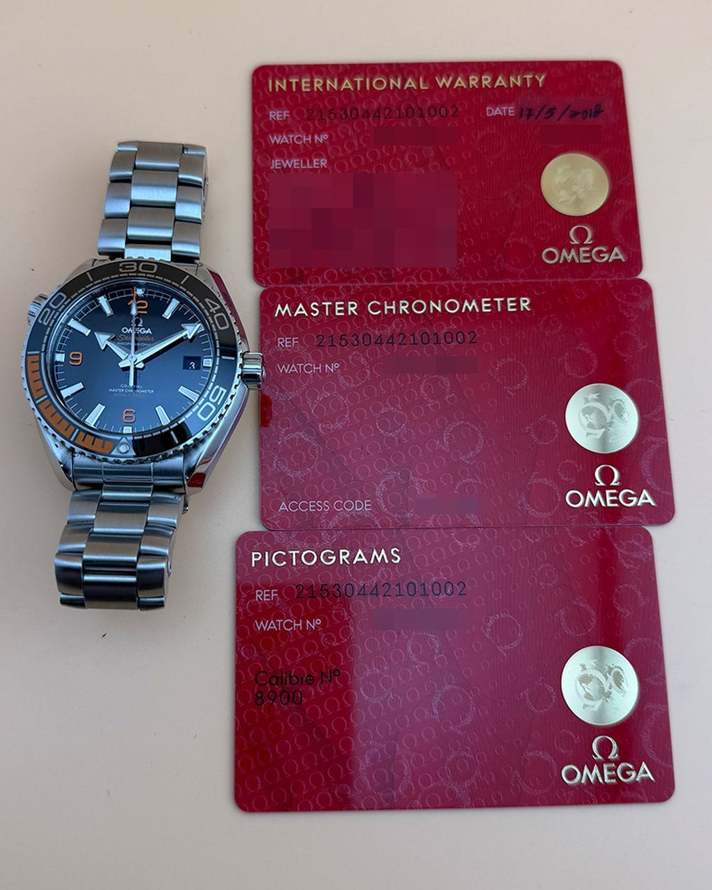 Omega 215.30.44.21.01.002