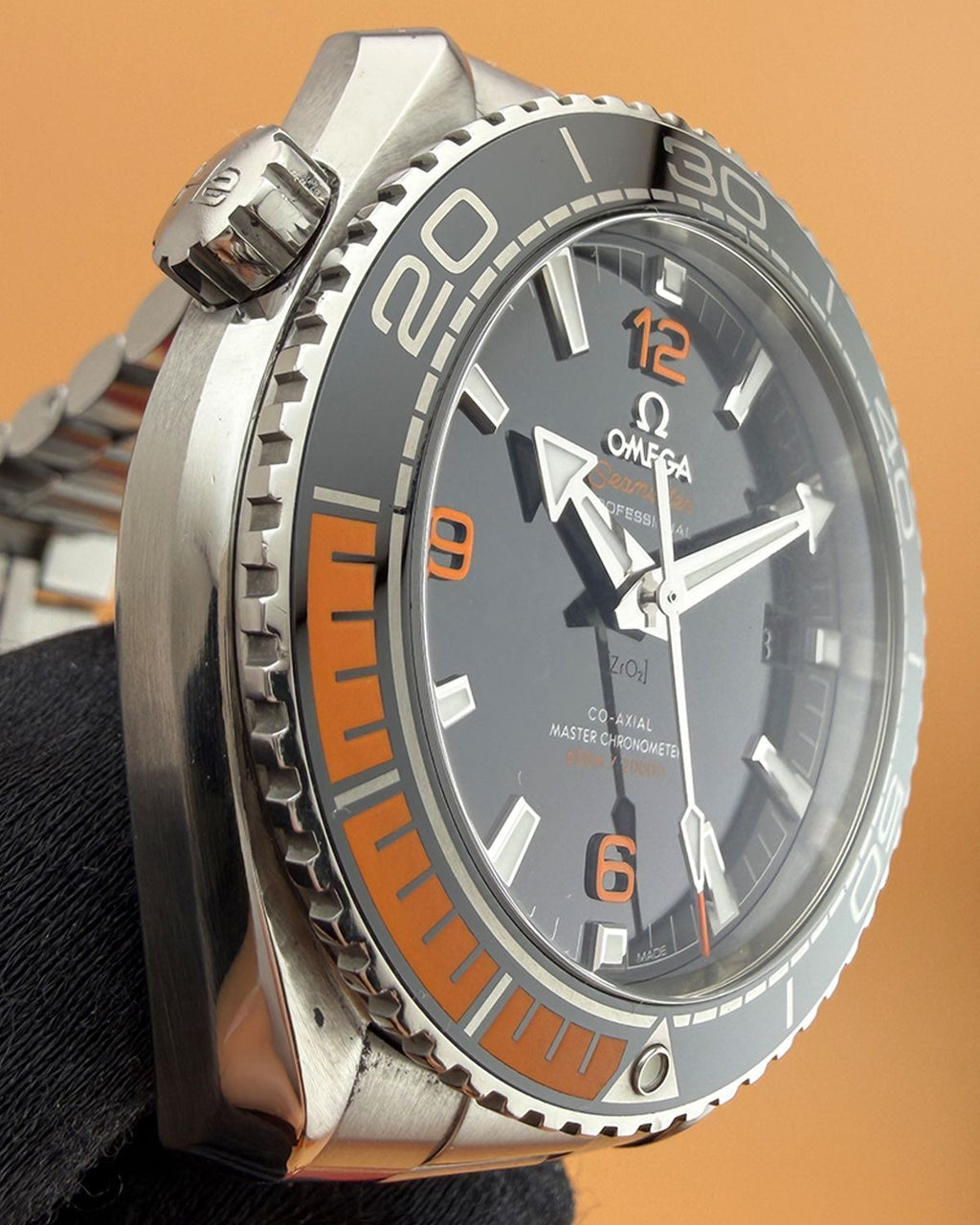 Omega 215.30.44.21.01.002