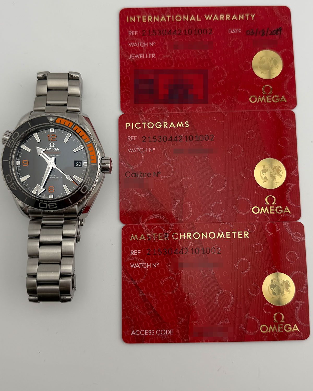 Omega 215.30.44.21.01.002
