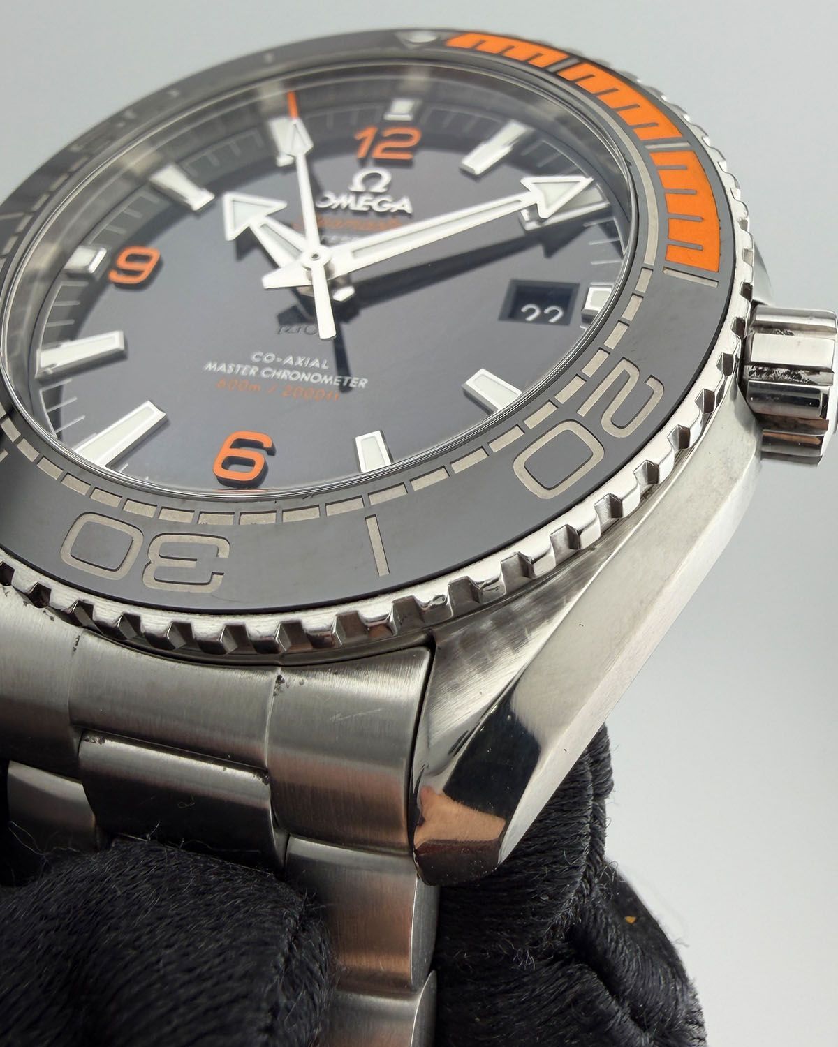 Omega 215.30.44.21.01.002
