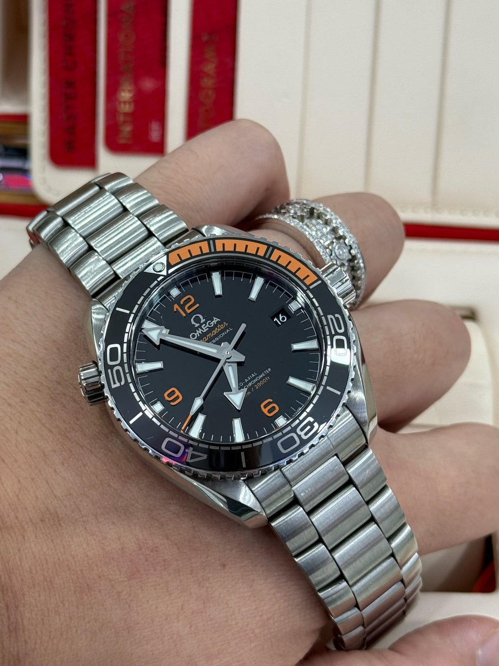Omega 215.30.44.21.01.002