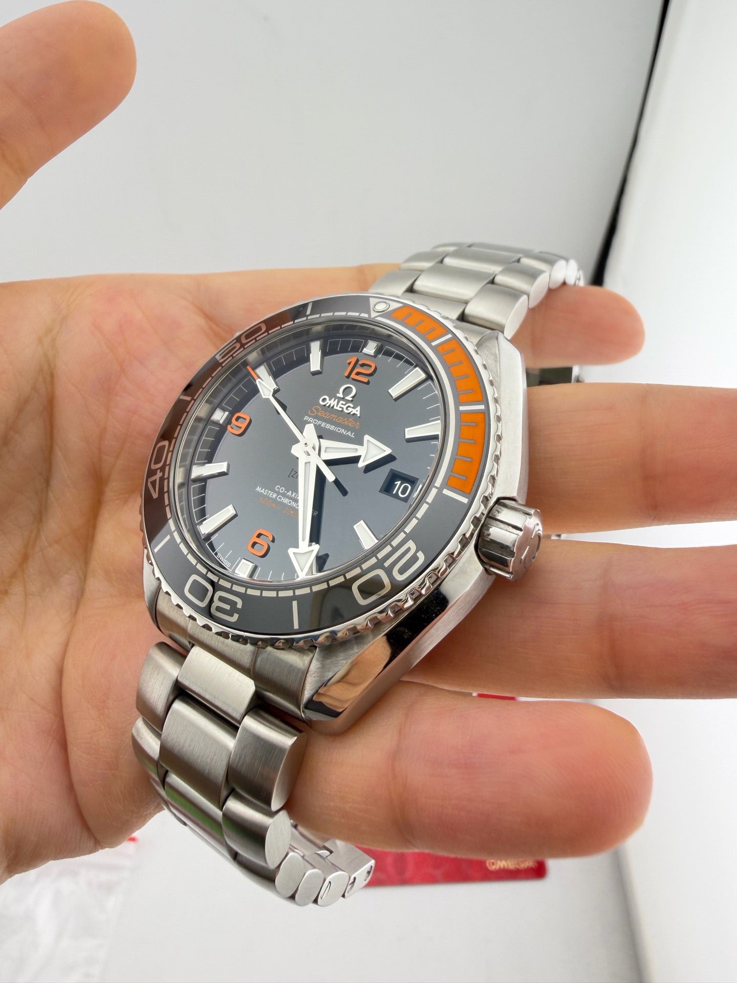 Omega 215.30.44.21.01.002