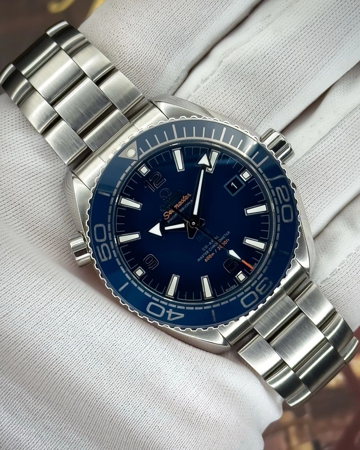 Omega 215.30.44.21.03.001