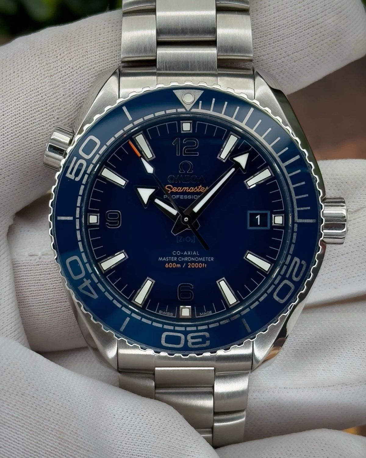 Omega 215.30.44.21.03.001