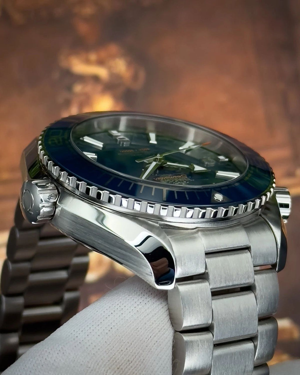 Omega 215.30.44.21.03.001