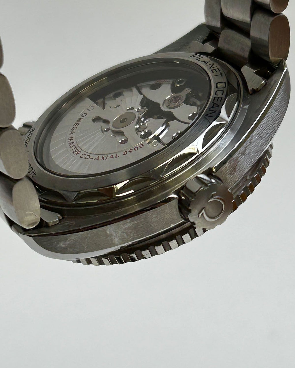 Omega 215.30.44.21.04.001