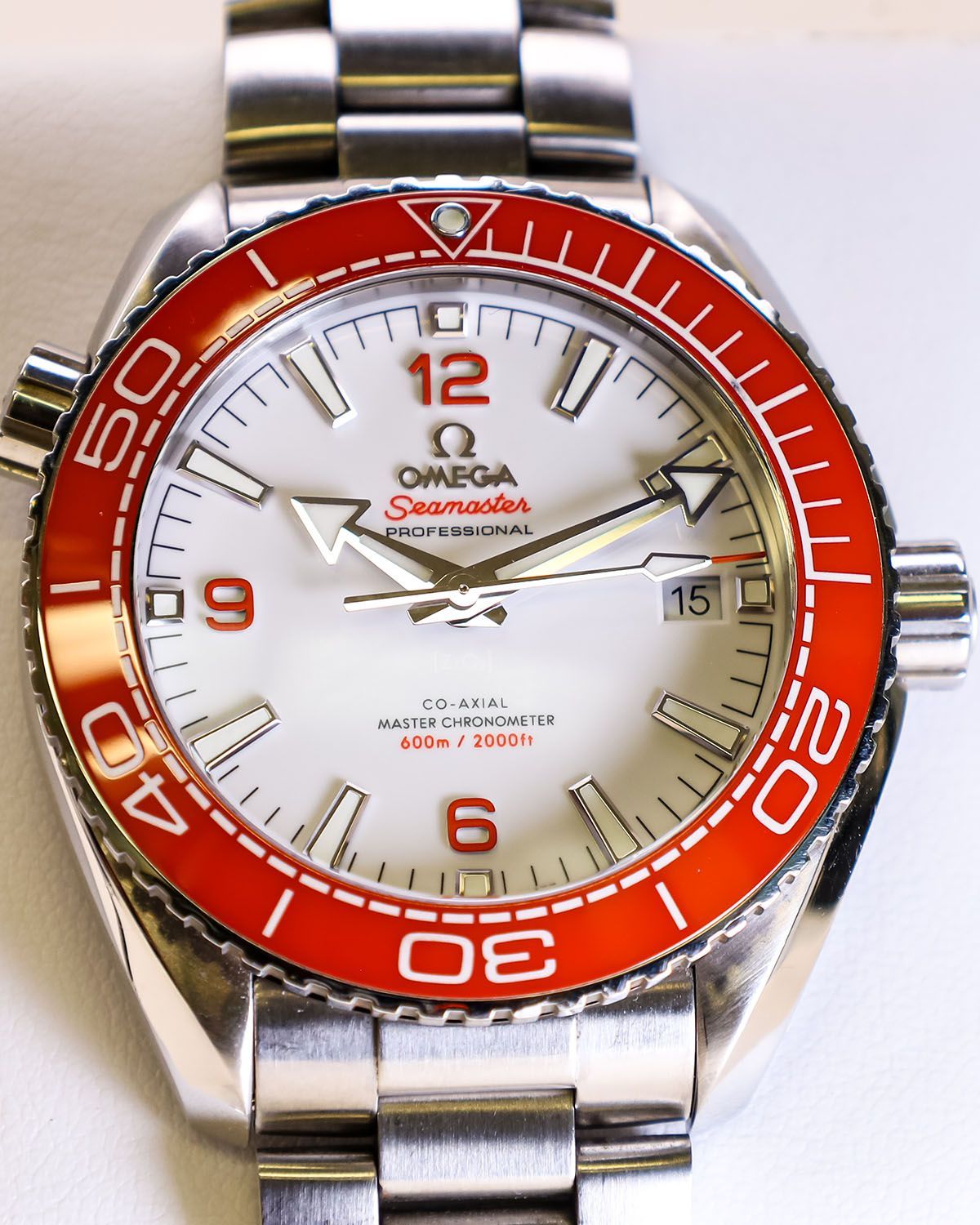 Omega 215.30.44.21.04.001