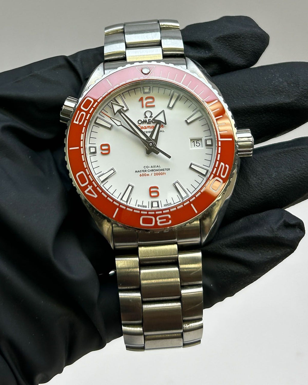 Omega 215.30.44.21.04.001