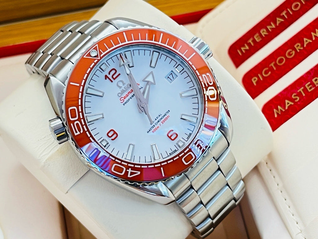 Omega 215.30.44.21.04.001