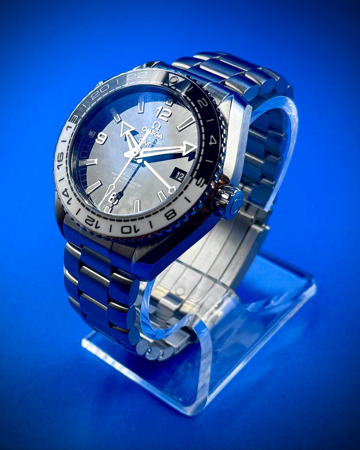 Omega 215.30.44.22.01.001