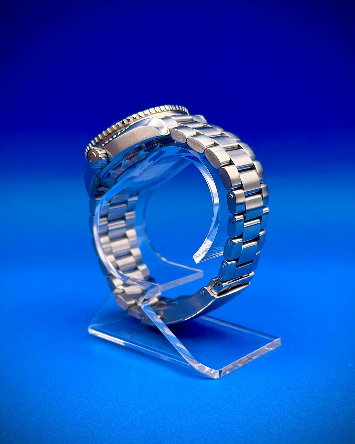 Omega 215.30.44.22.01.001