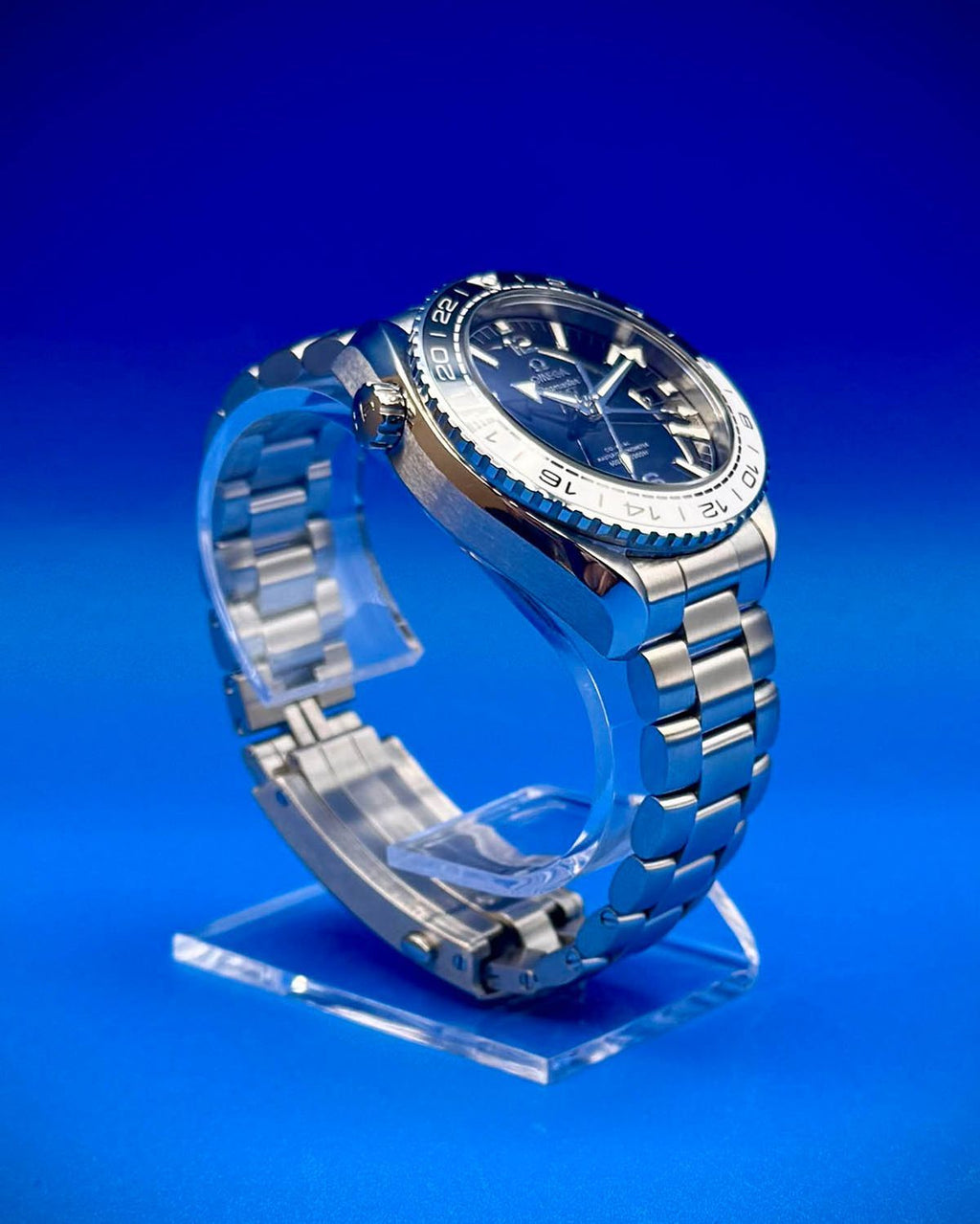 Omega 215.30.44.22.01.001