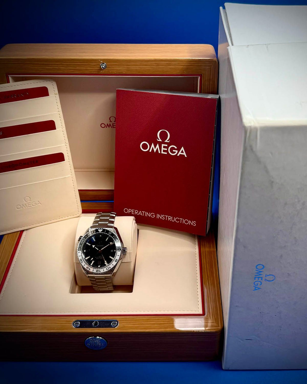 Omega 215.30.44.22.01.001
