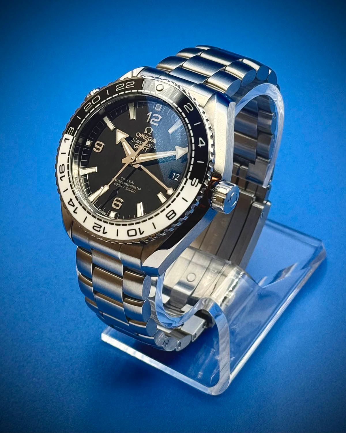 Omega 215.30.44.22.01.001