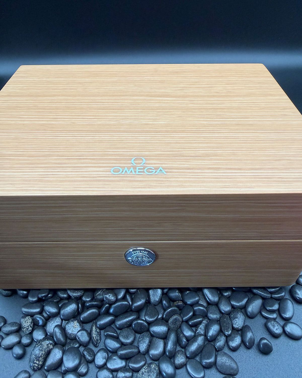 Omega 215.30.44.22.01.001