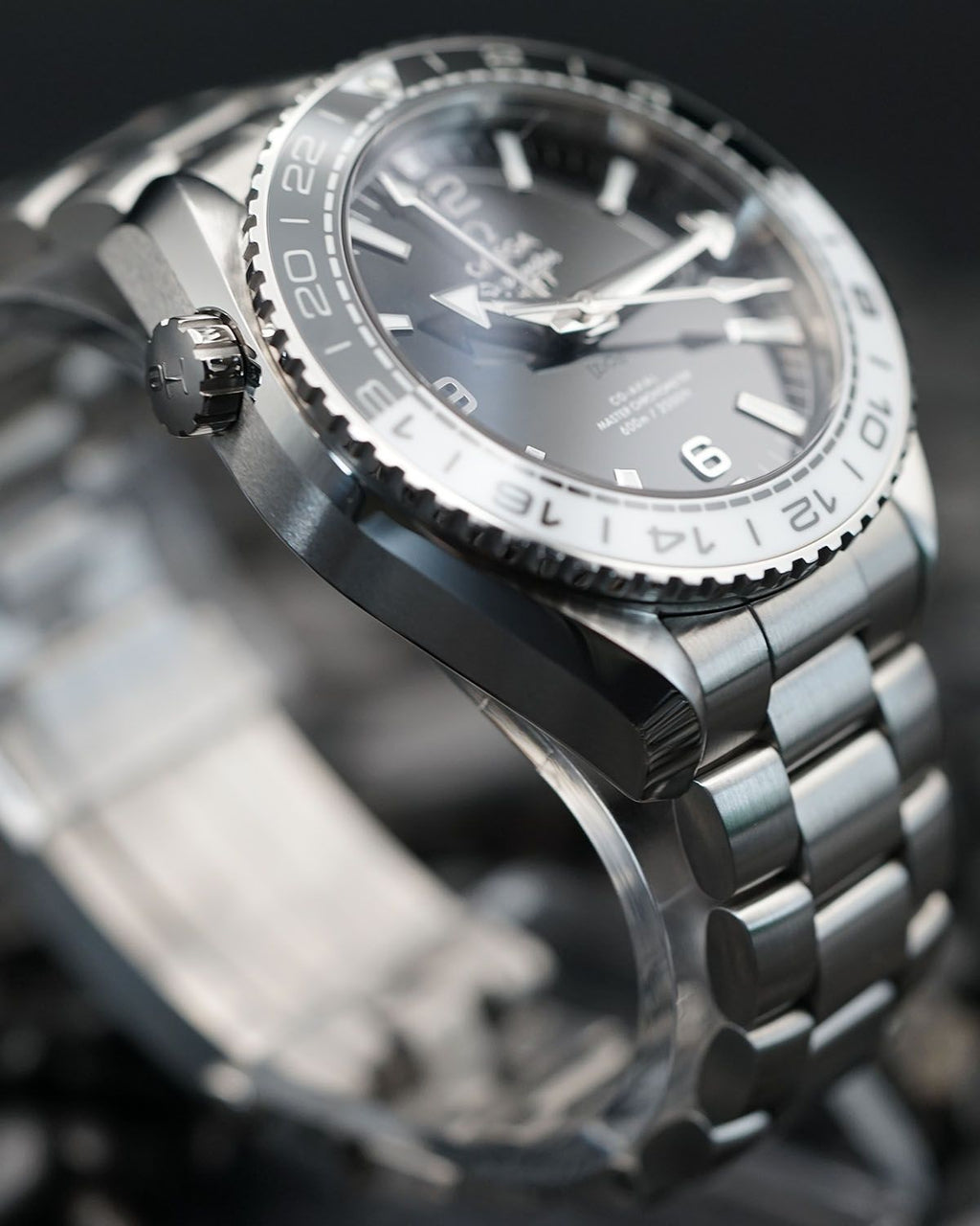 Omega 215.30.44.22.01.001