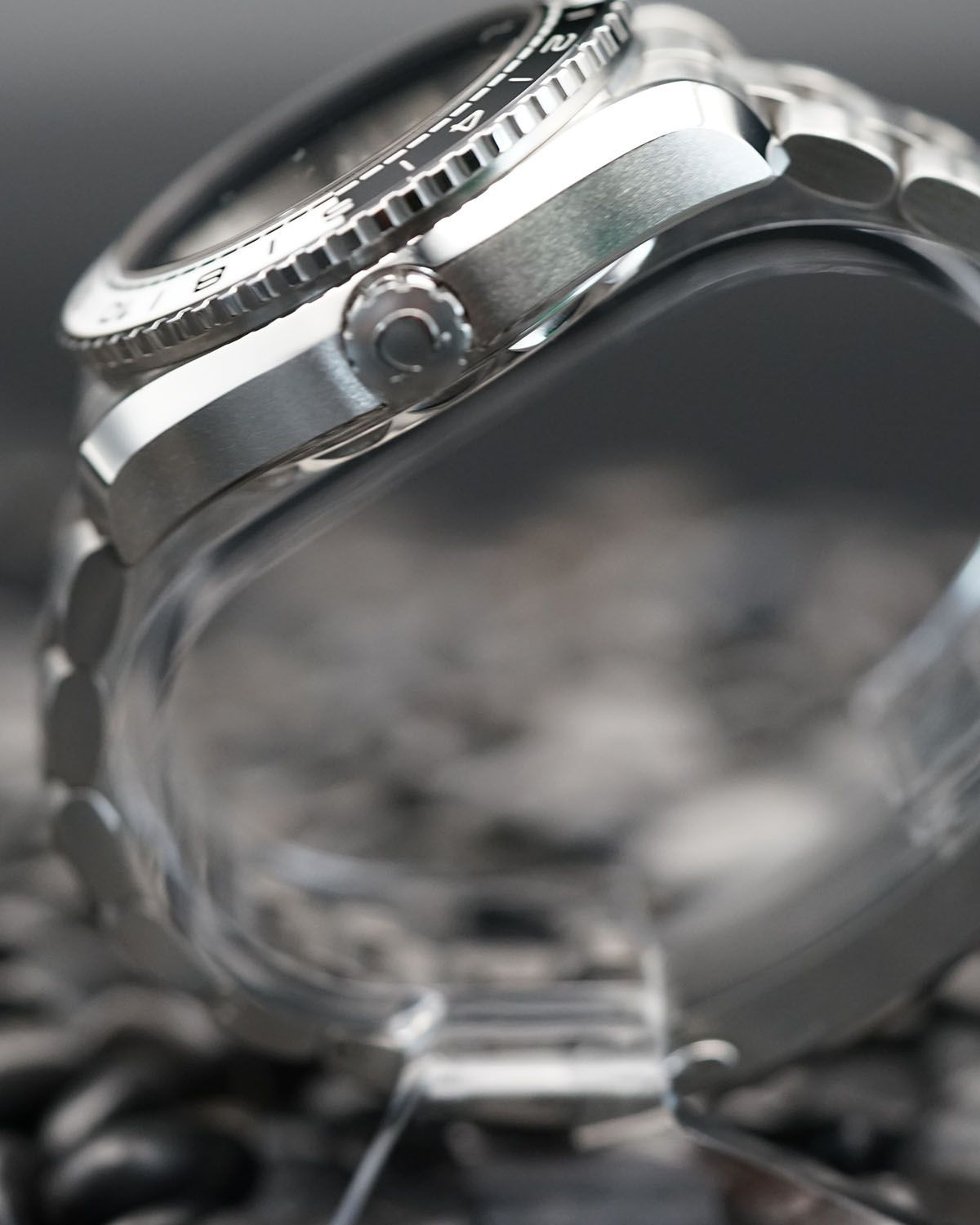 Omega 215.30.44.22.01.001