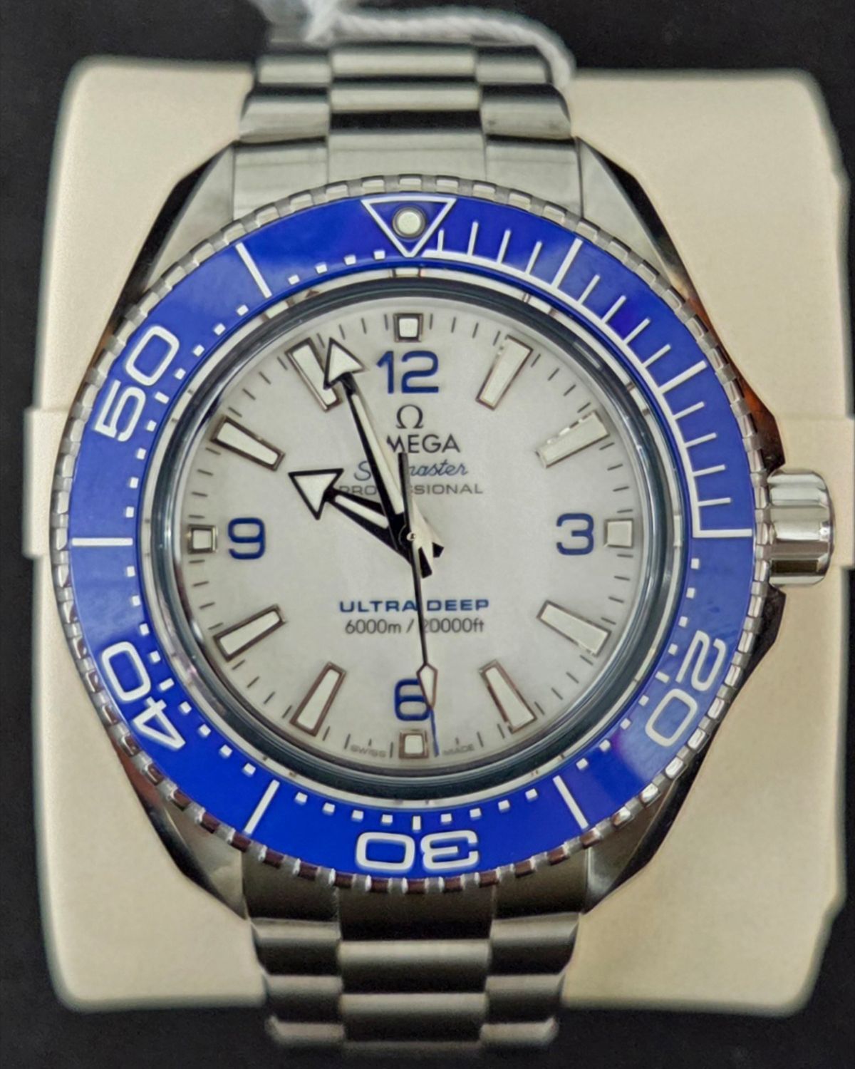 Omega 215.30.46.21.04.001