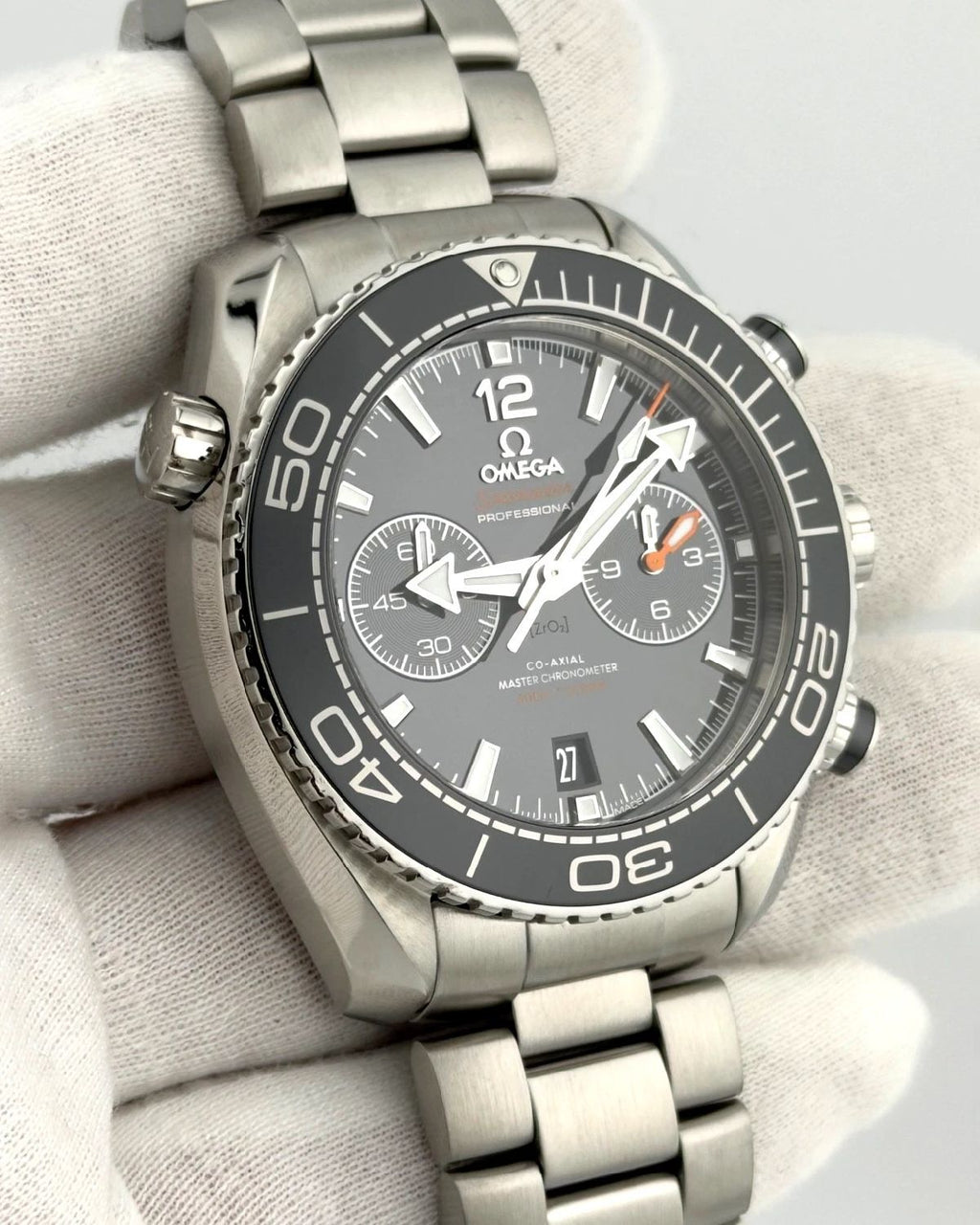 Omega 215.30.46.51.01.001
