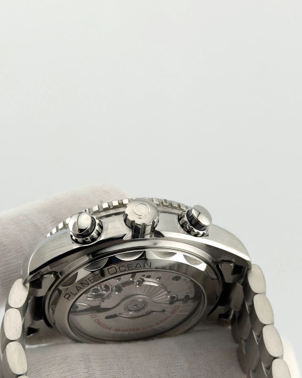 Omega 215.30.46.51.01.001