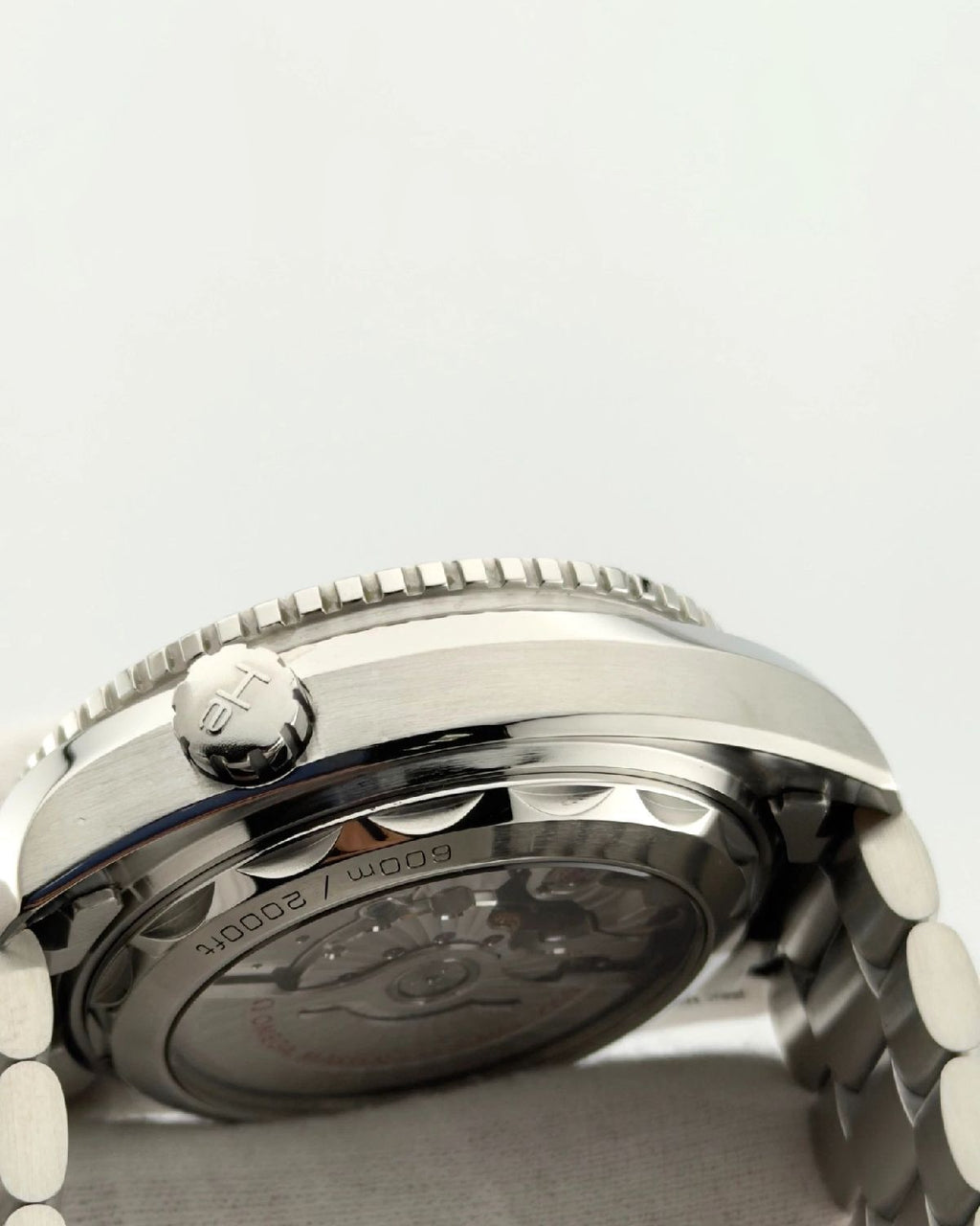 Omega 215.30.46.51.01.001