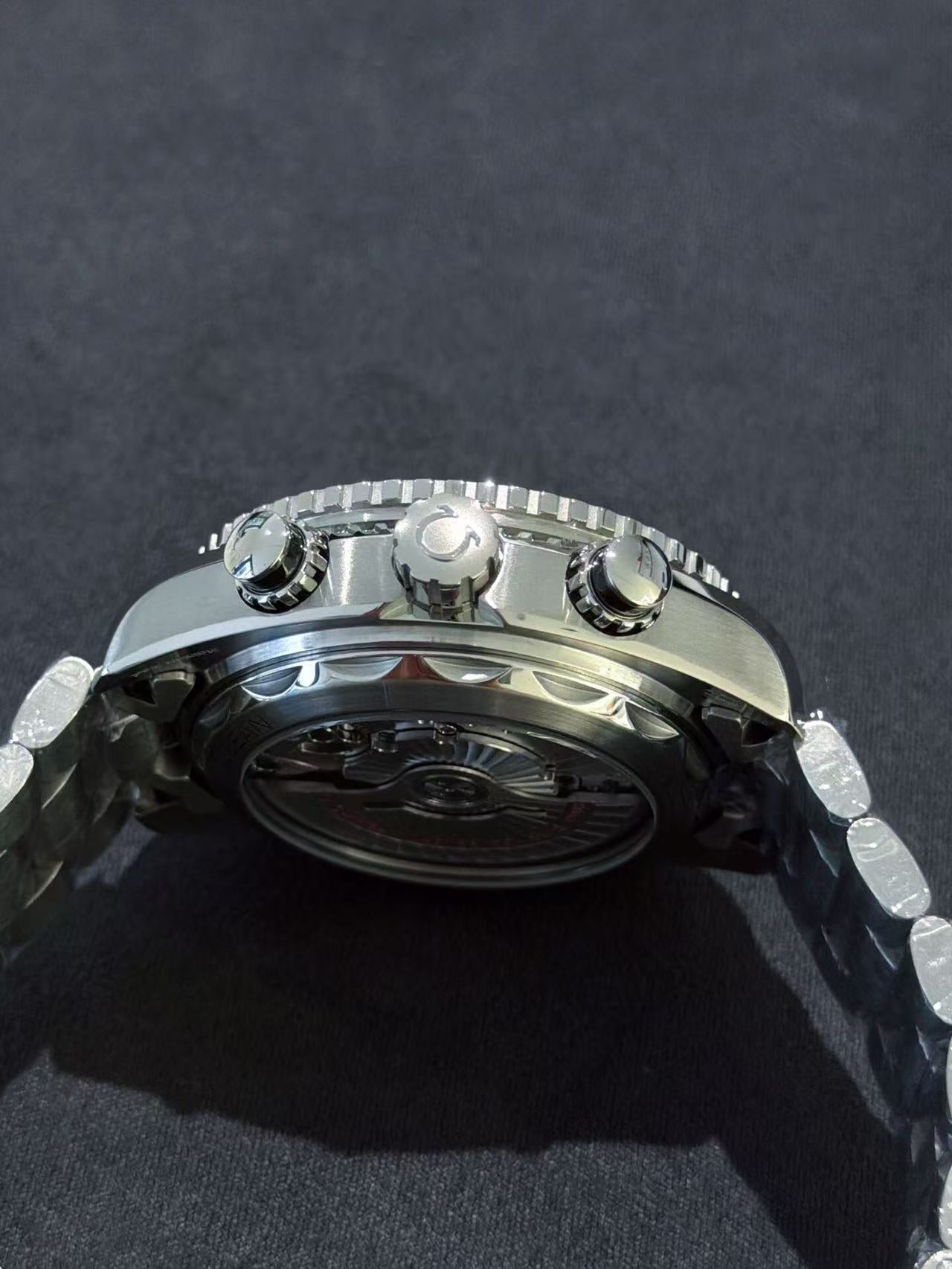 Omega 215.30.46.51.01.002