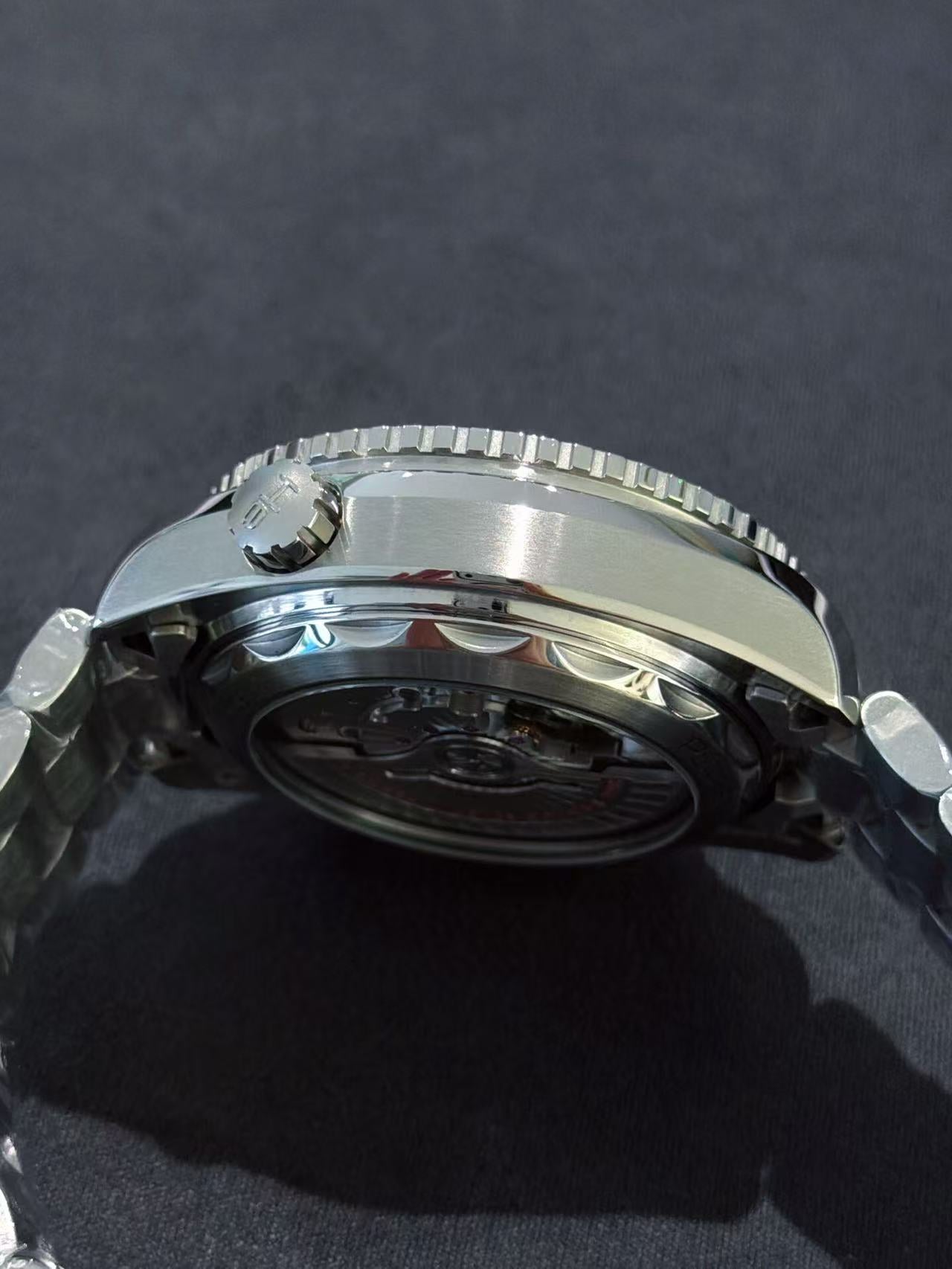 Omega 215.30.46.51.01.002